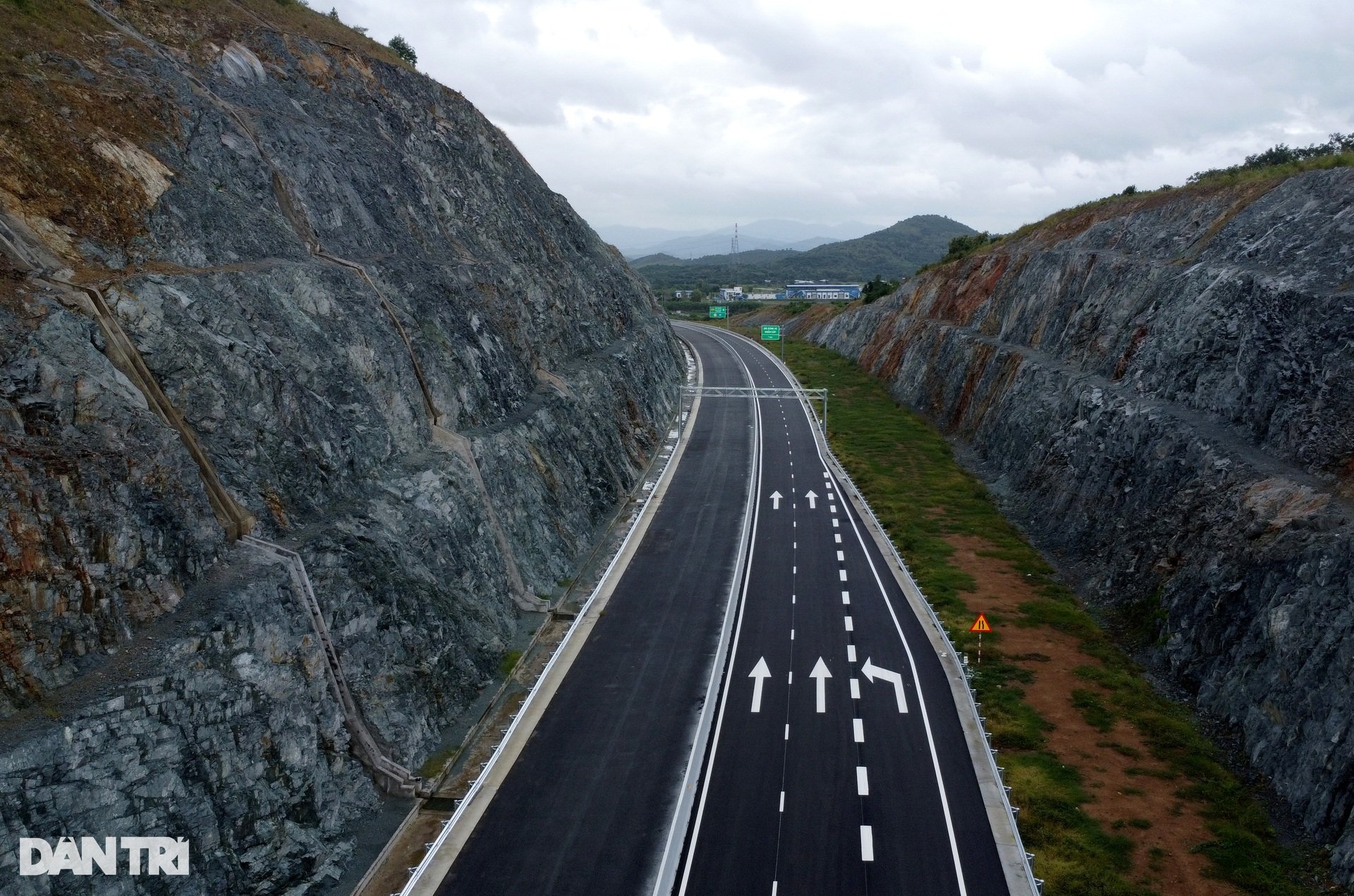 Hình hài cao tốc Vân Phong - Nha Trang - 5