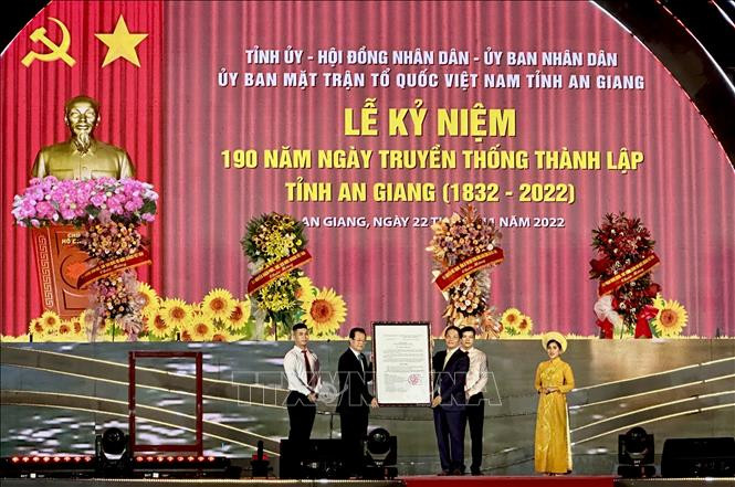 Kỷ niệm 190 năm ngày truyền thống thành lập tỉnh An Giang | baotintuc.vn