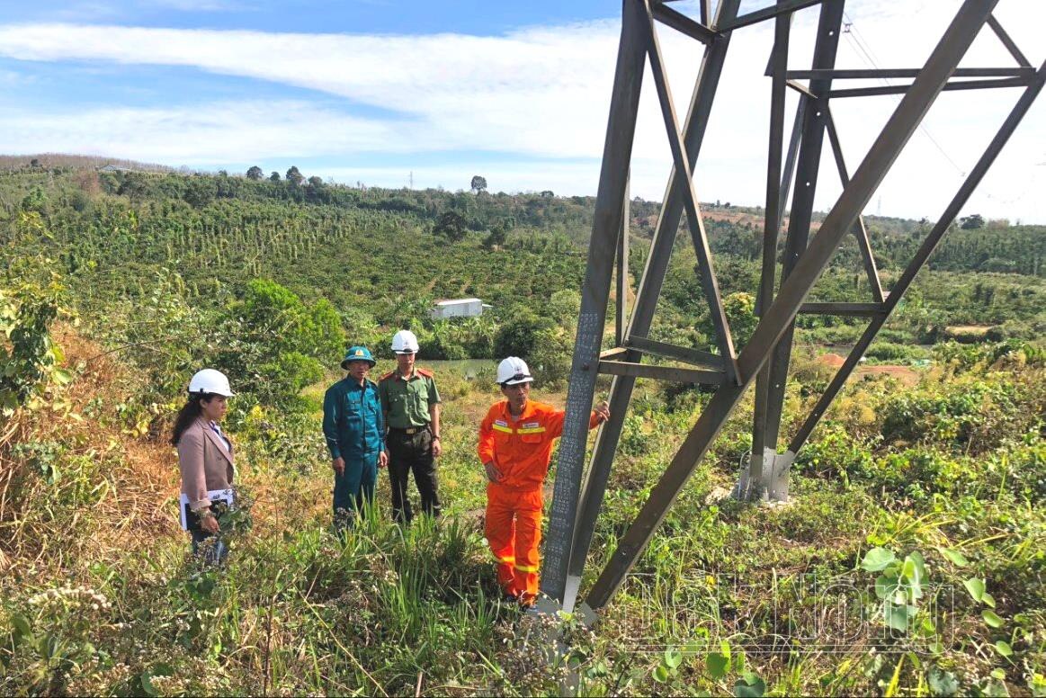 vt-2970-dz-500kv-dak-nong-cau-bong-thuoc-ubnd-xa-kien-thanh-huyen-dakr-lap(1).jpg