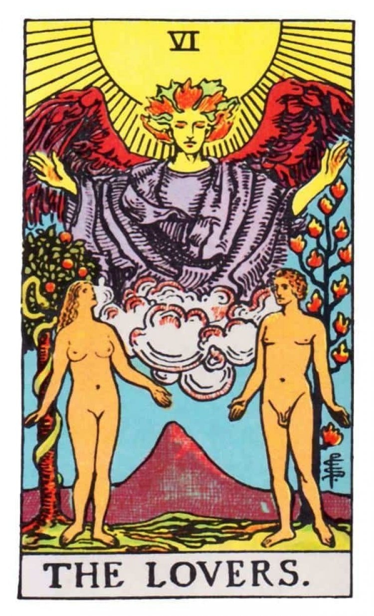 Ý Nghĩa Lá bài The Lovers Tarot: Tình Yêu, Sức Khỏe & Công Việc