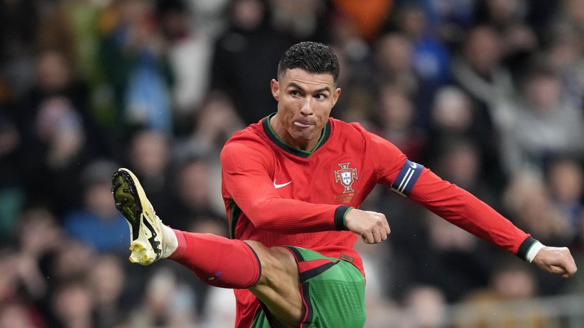 Frustrated Ronaldo reacts to Portugal's shock loss to Slovenia
