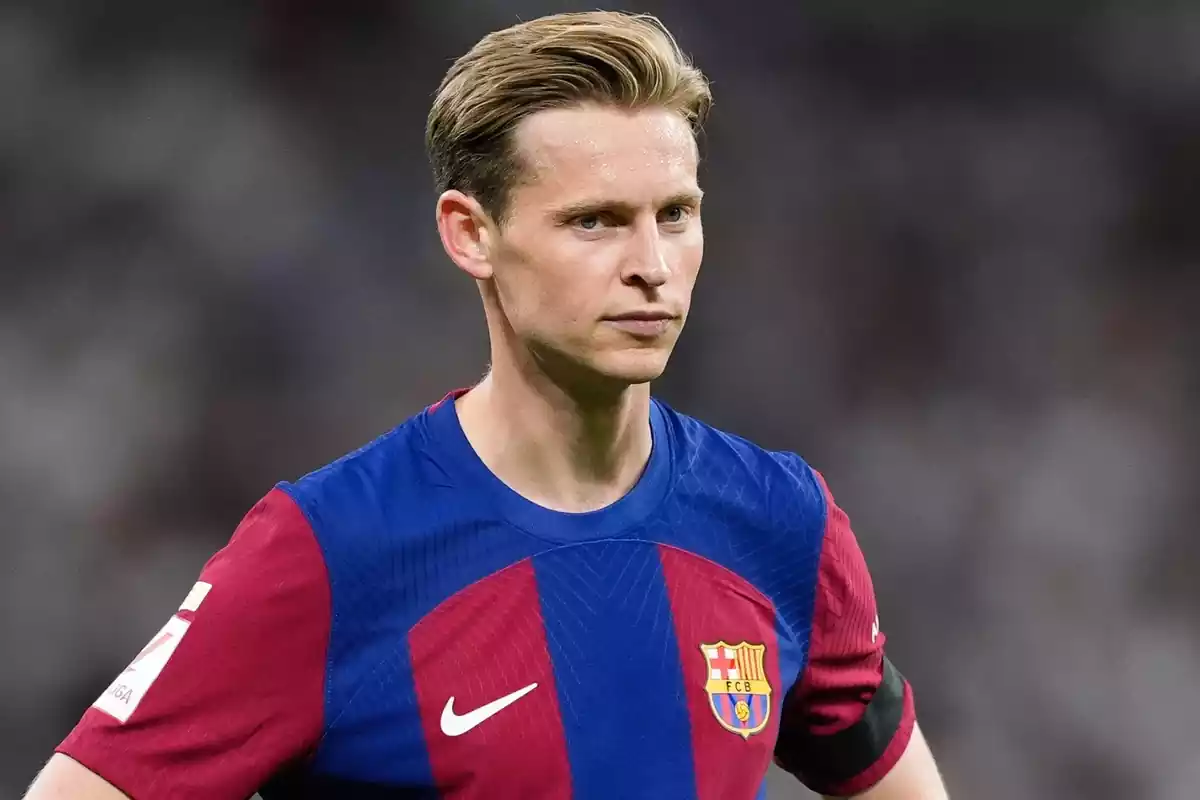 Frenkie de Jong no volverá a jugar con el Barça, 2 motivos