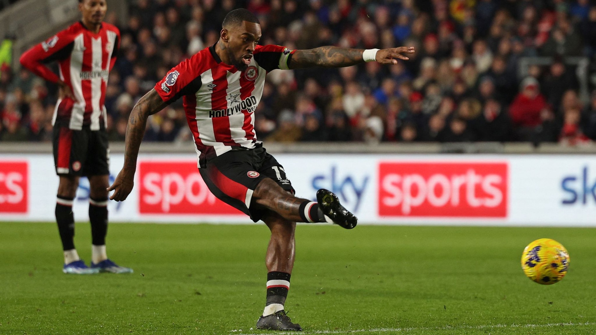 Ivan Toney free-kick: Nottingham Forest write to PGMOL for clarity over Brentford striker's goal | Football News | Sky Sports