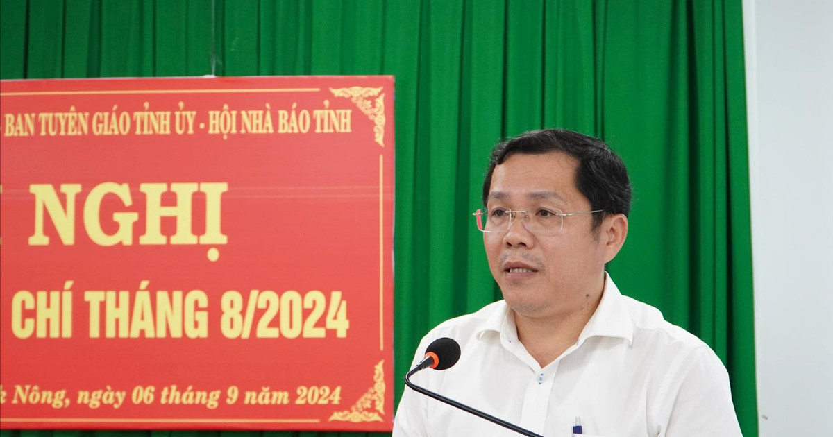 Doctors working in Dak Nong receive support of up to 400 million VND