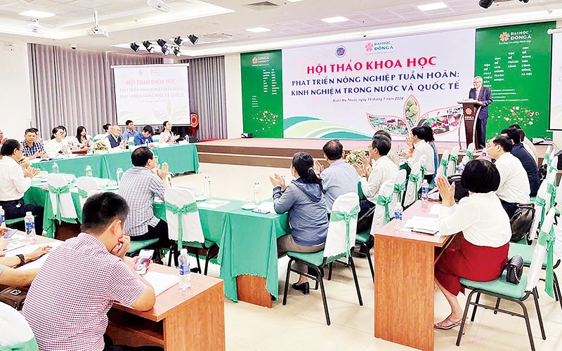 Hội thảo khoa học “Phát triển nông nghiệp tuần hoàn: Kinh nghiệm trong nước và quốc tế” góp phần thúc đẩy phát triển nông nghiệp tuần hoàn ở Đắk Lắk.