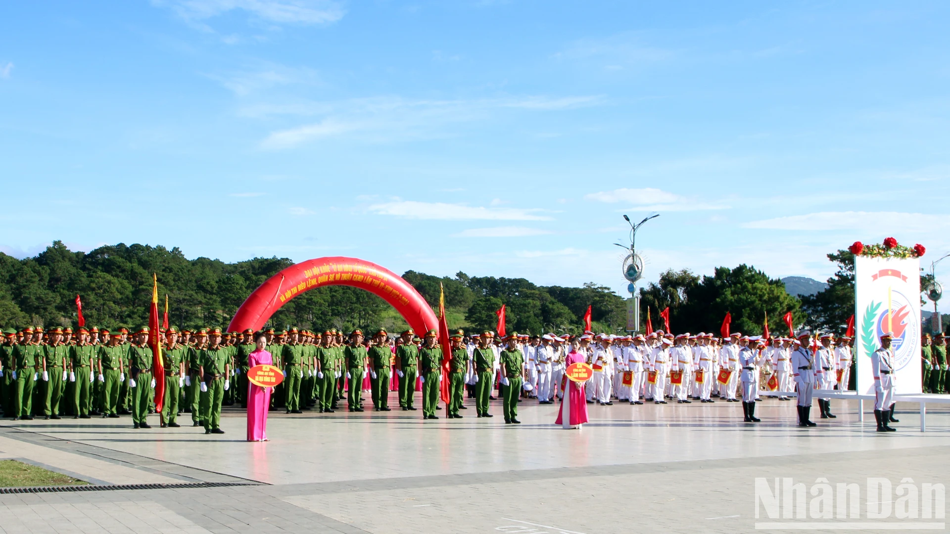 [Ảnh] Mãn nhãn màn trình diễn võ thuật, kỵ binh, mô-tô tại hội thi ngành công an ảnh 8