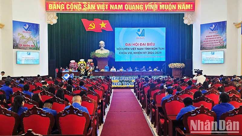 Quang cảnh đại hội.