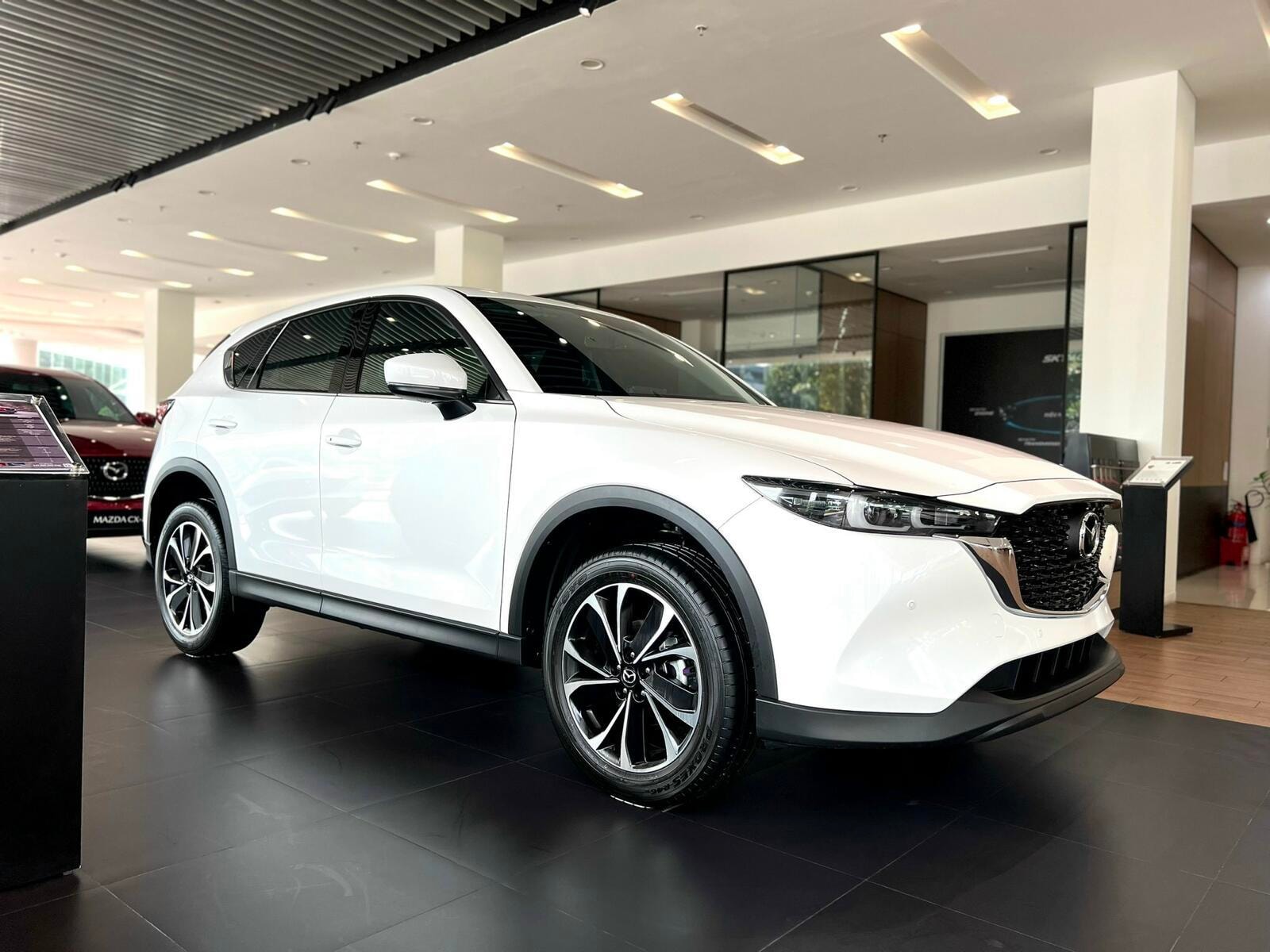 Mazda CX-5 2.0L Deluxe 2024