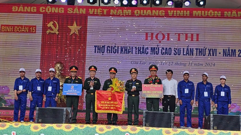 Gia Lai: Hội thi thợ giỏi khai thác mủ cao su Binh đoàn 15 ảnh 4