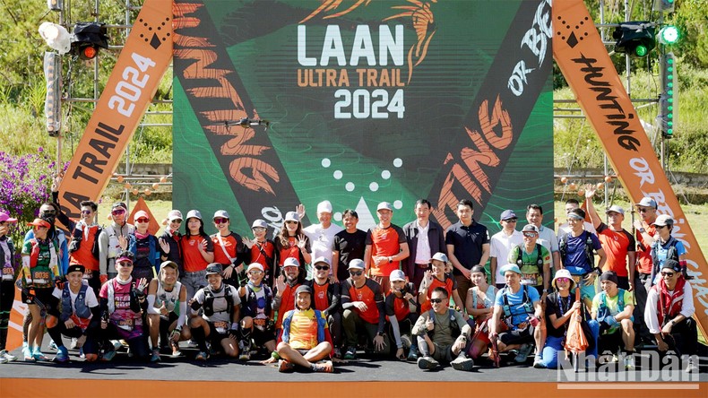 Lần đầu giải chạy địa hình LAAN Ulltra Trail có cự ly siêu marathon 160km ảnh 1