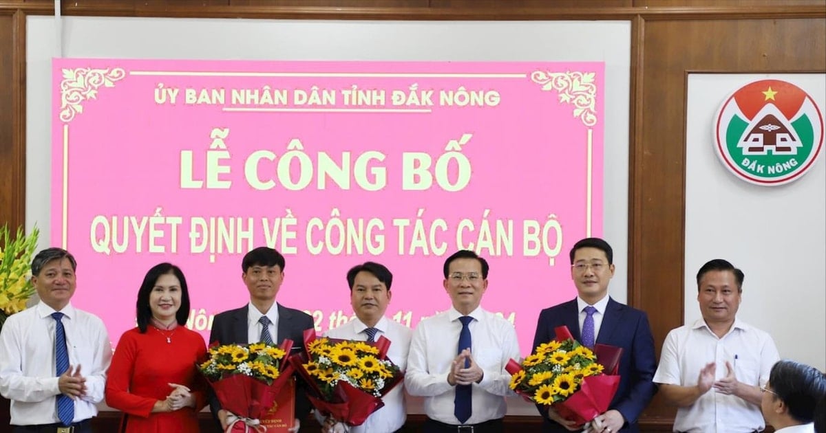 UBND tỉnh Đắk Nông công bố 3 quyết định về công tác cán bộ