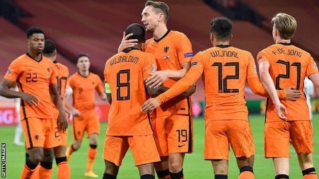 Netherlands 3-1 Bosnia-Herzegovina: Georginio Wijnaldum scores twice - BBC Sport