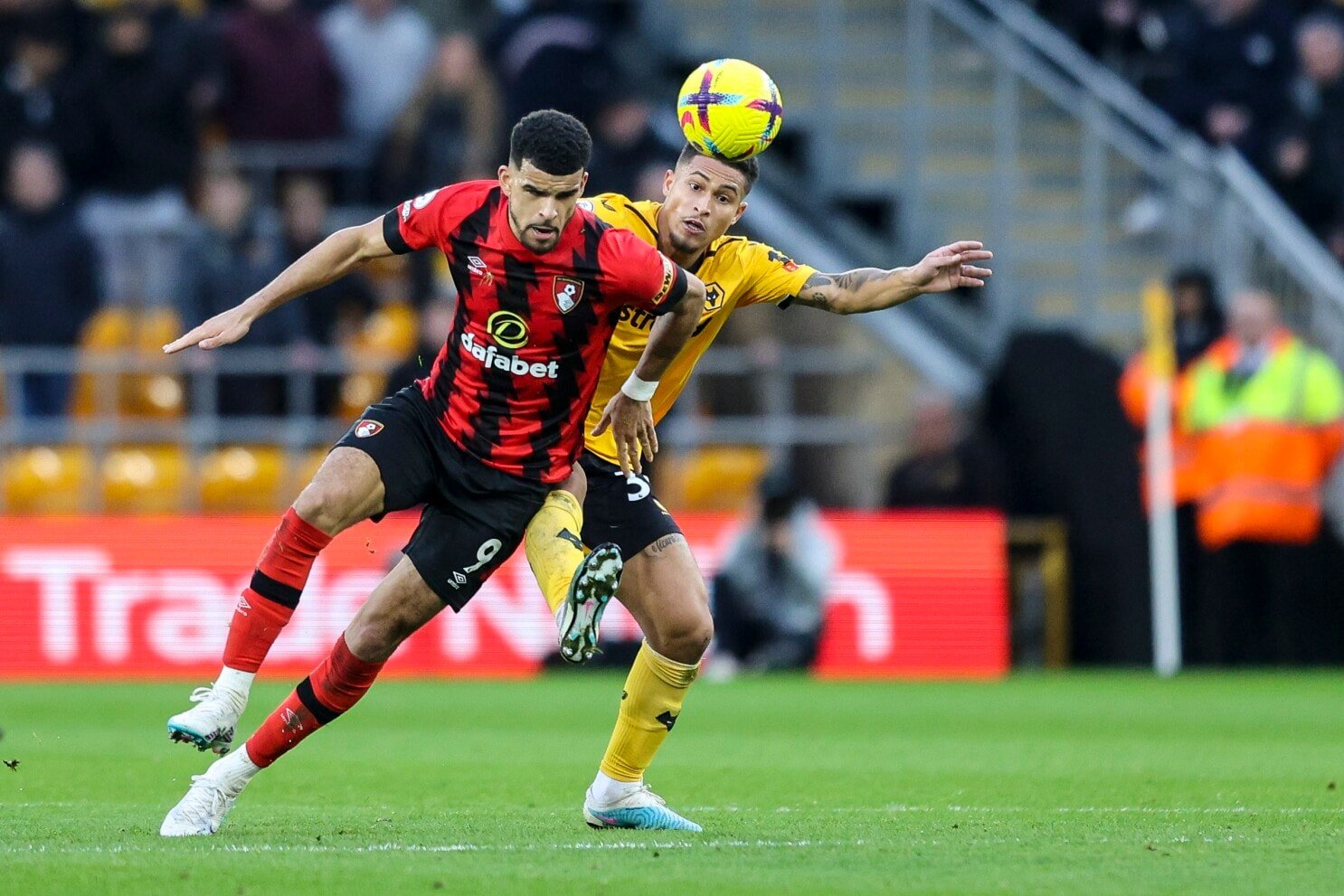 Nhận định bóng đá Wolves vs Bournemouth (01h45, 25/4), đá bù vòng 29 Ngoại hạng Anh