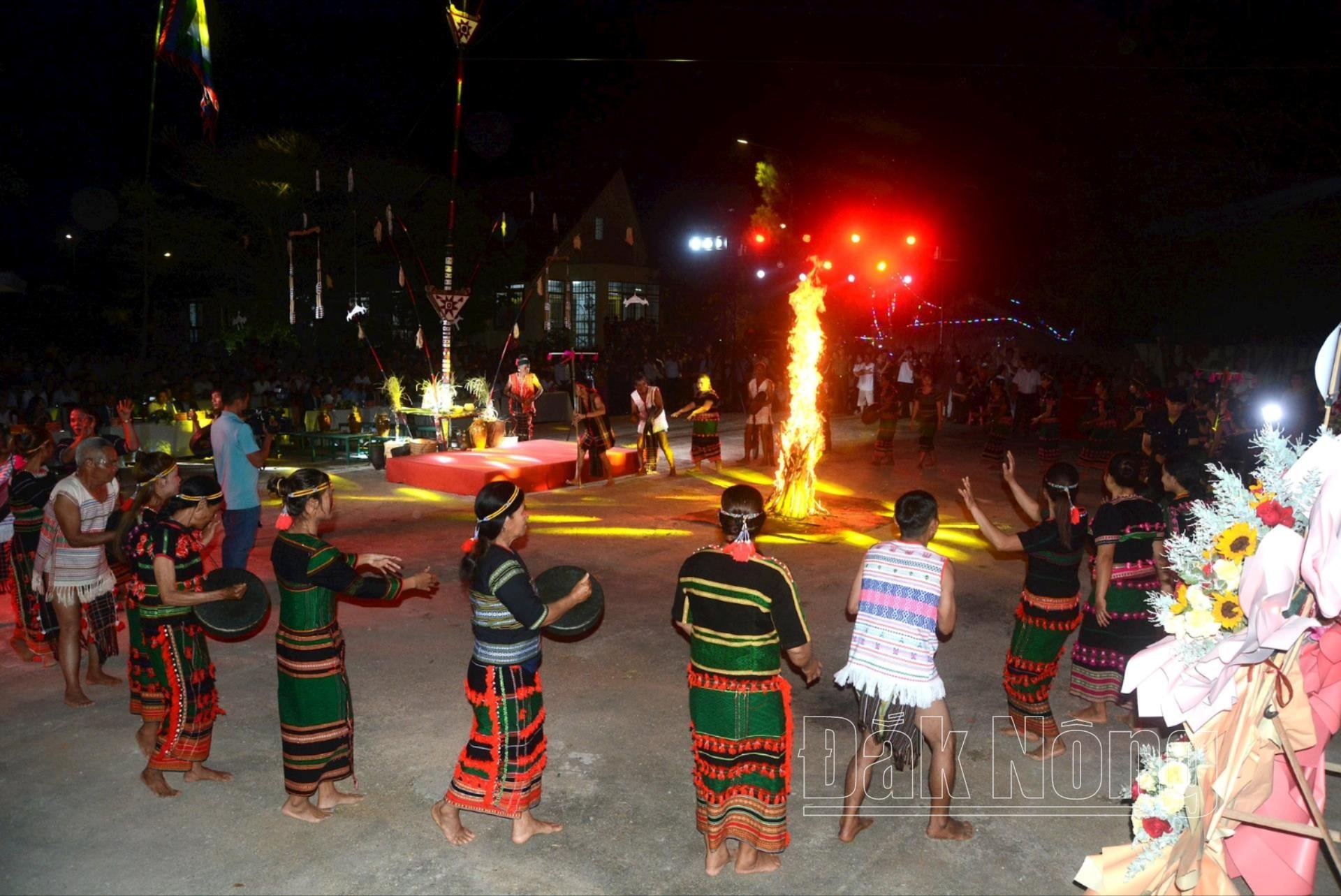 Đắk Nông xác định xây dựng phòng tuyến văn hóa kiên cố để ứng phó với diễn biến hòa bình (Ảnh: Y Krắk)