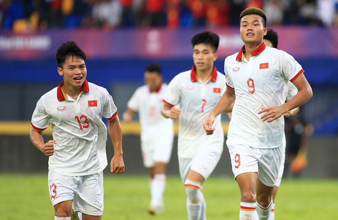 SEA Games 32: U22 Vietnam stun U22 Singapore 3-1