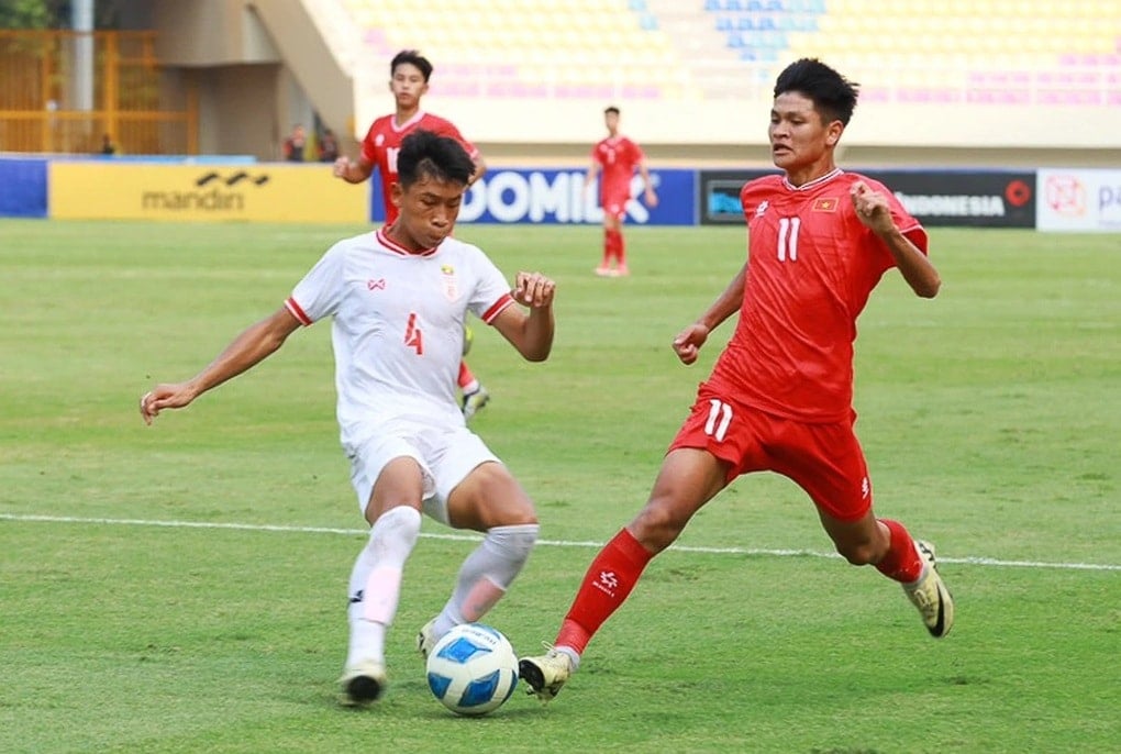 Winning against U16 Myanmar 5-1, U16 Vietnam entered the semi-finals of the Southeast Asian tournament - Vietnam.vn