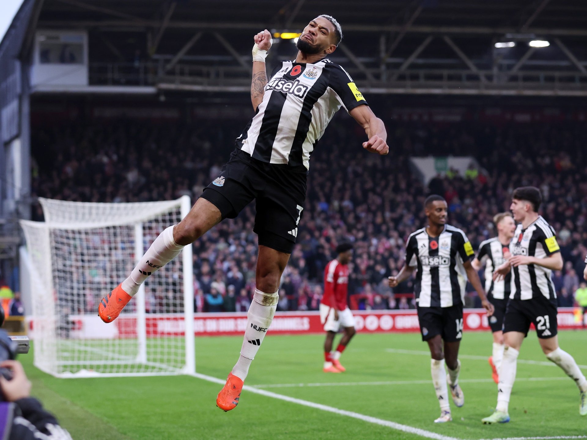 Nottingham Forest 1 Newcastle United 3 - Newcastle United