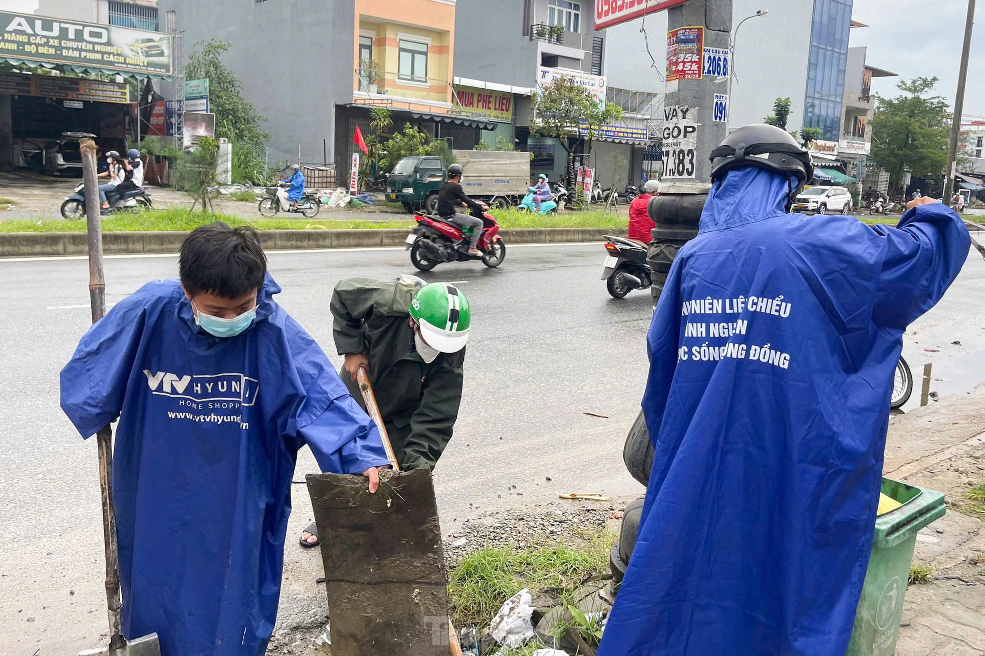 Đà Nẵng kích hoạt đội hình tình nguyện giúp người dân phòng chống bão Trà Mi ảnh 3