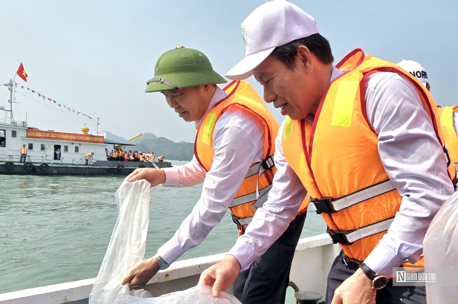 Sự kiện - Hải Phòng: Tưng bừng Lễ hội truyền thống làng cá Cát Hải năm 2024 (Hình 6).