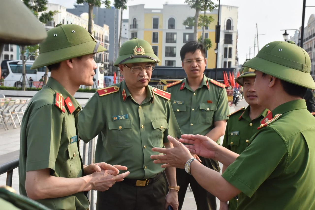 Chiêm ngưỡng quảng trường biển Sầm Sơn trước ngày khai hội- Ảnh 19.