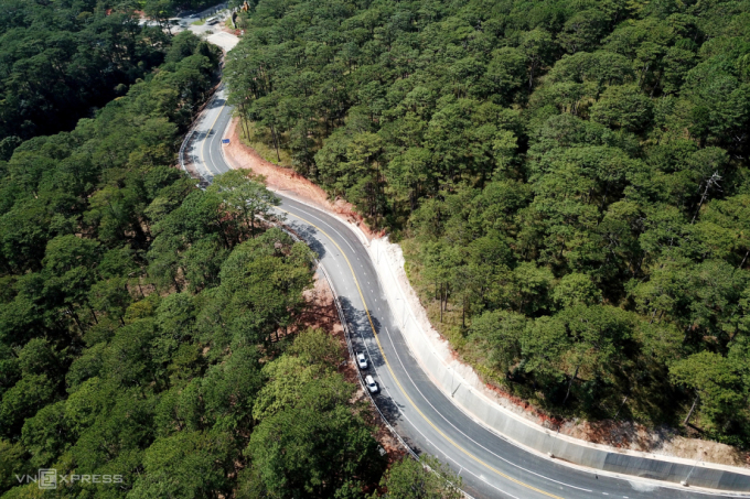 Thông xe 3 km đèo Prenn ở cửa ngõ Đà Lạt giúp việc đi lại thuận tiện hơn. Ảnh: Khánh Hương