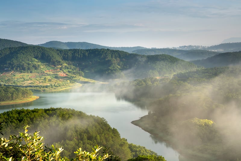 đi săn mây đà lạt Đỉnh Pinhatt