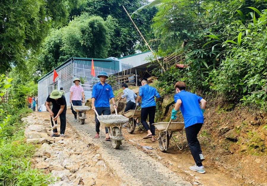 新しい田舎、文明的な都市部を築くための教育週間