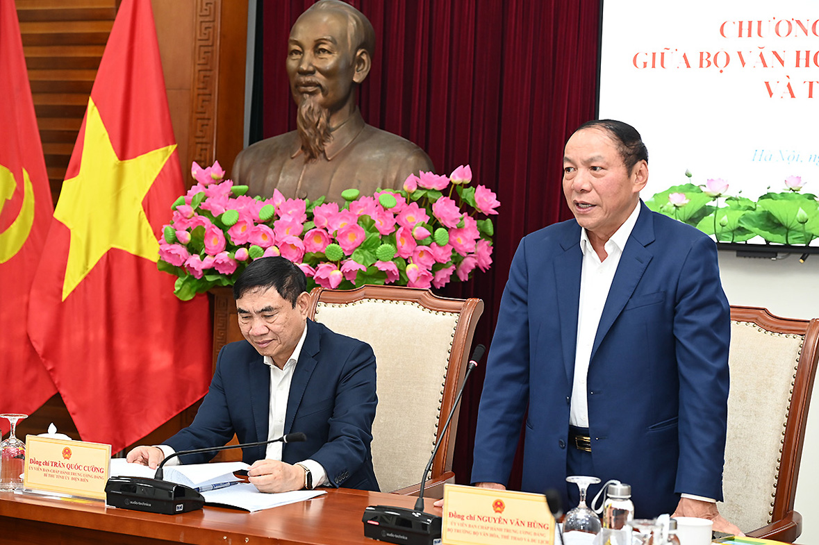 The Ministry of Culture, Sports and Tourism will work with Dien Bien province to successfully organize the National Tourism Year 2024 and activities to celebrate the 70th anniversary of Dien Bien Phu Victory.