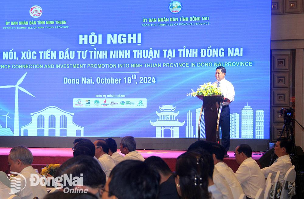 Phó bí thư Tỉnh ủy, Chủ tịch UBND tỉnh Ninh Thuận Trần Quốc Nam phát biểu khai mạc hội nghị. Ảnh: Hải Quân