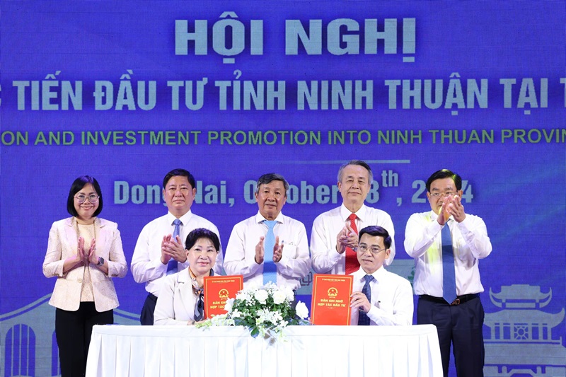 Đại diện Tập đoàn Travavina đã ký kết bản ghi nhớ với Sở Công thương tỉnh Ninh Thuận về nghiên cứu các Dự án.