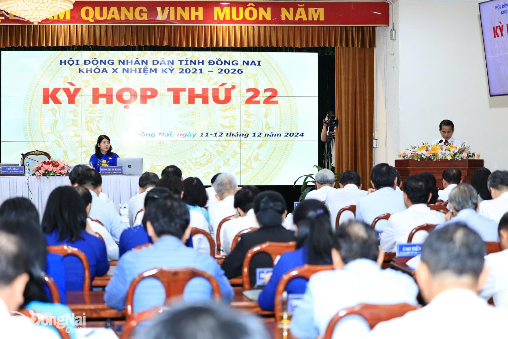 Quang cảnh kỳ họp thứ 22 HĐND tỉnh khóa X. Ảnh: Công Nghĩa