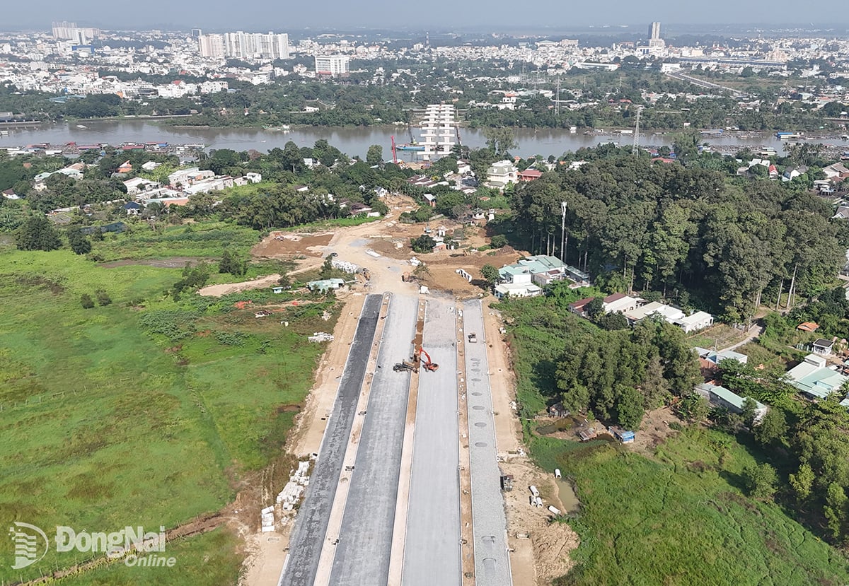 Thi công xây dựng Dự án Đường trục trung tâm thành phố Biên Hòa.