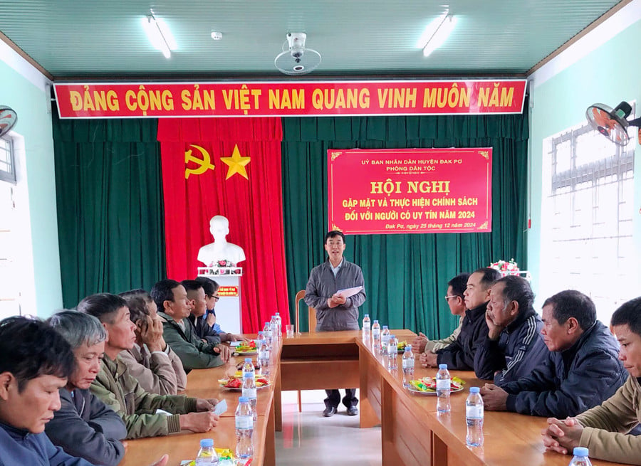 quang-canh-hoi-nghi.jpg