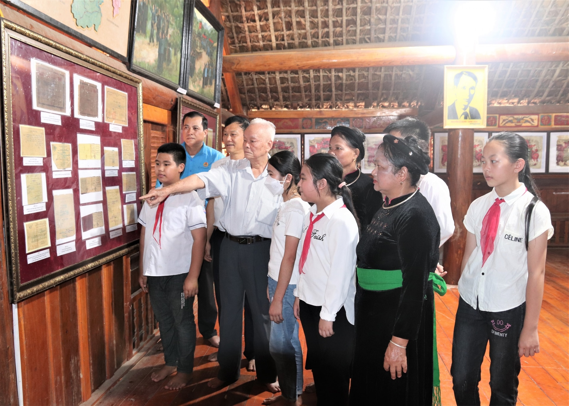 Khu di tích lịch sử cấp Quốc gia – Tiểu khu Trọng Con, xã Bằng Hành (Bắc Quang) là “địa chỉ đỏ” giáo dục truyền thống cách mạng cho thế hệ trẻ.