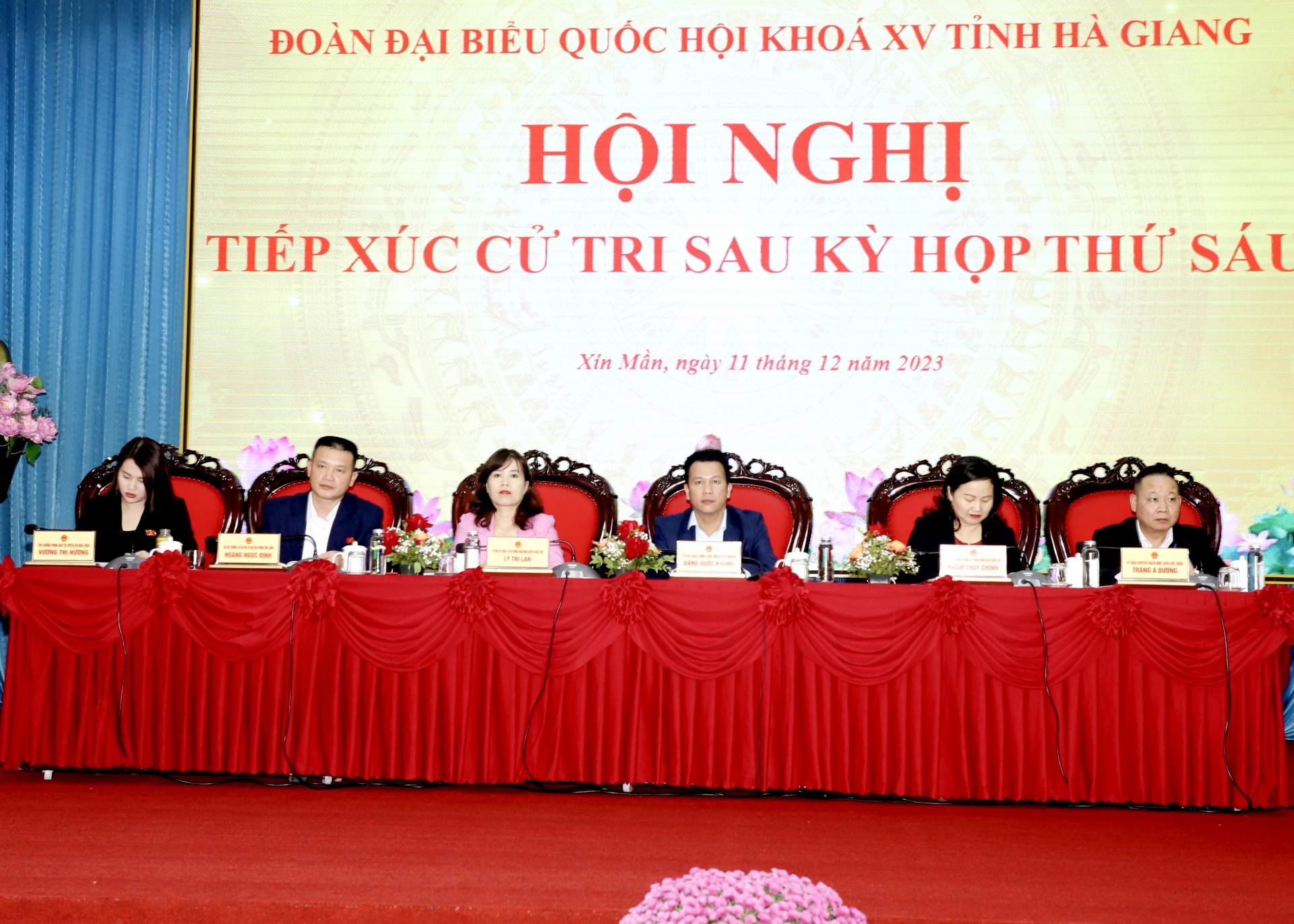 Đoàn ĐBQH khóa XV đơn vị tỉnh Hà Giang tại buổi tiếp xúc