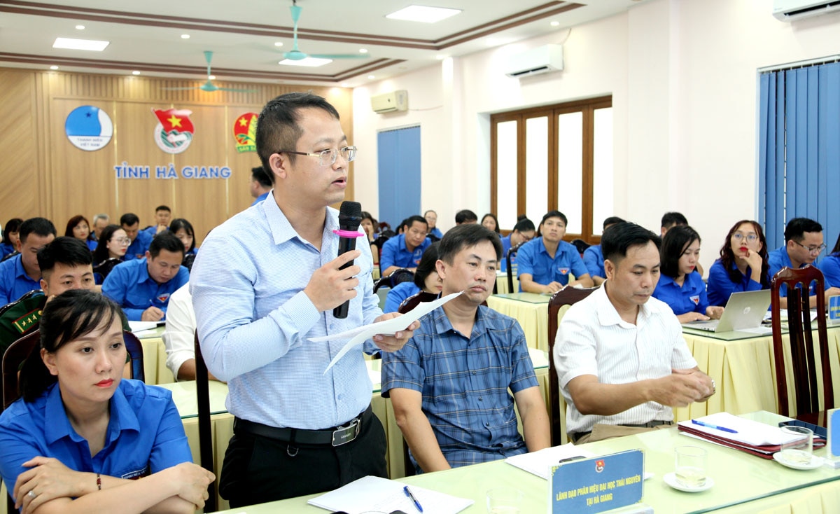 Lãnh đạo Phân hiệu Đại học Thái Nguyên tại Hà Giang phát biểu.