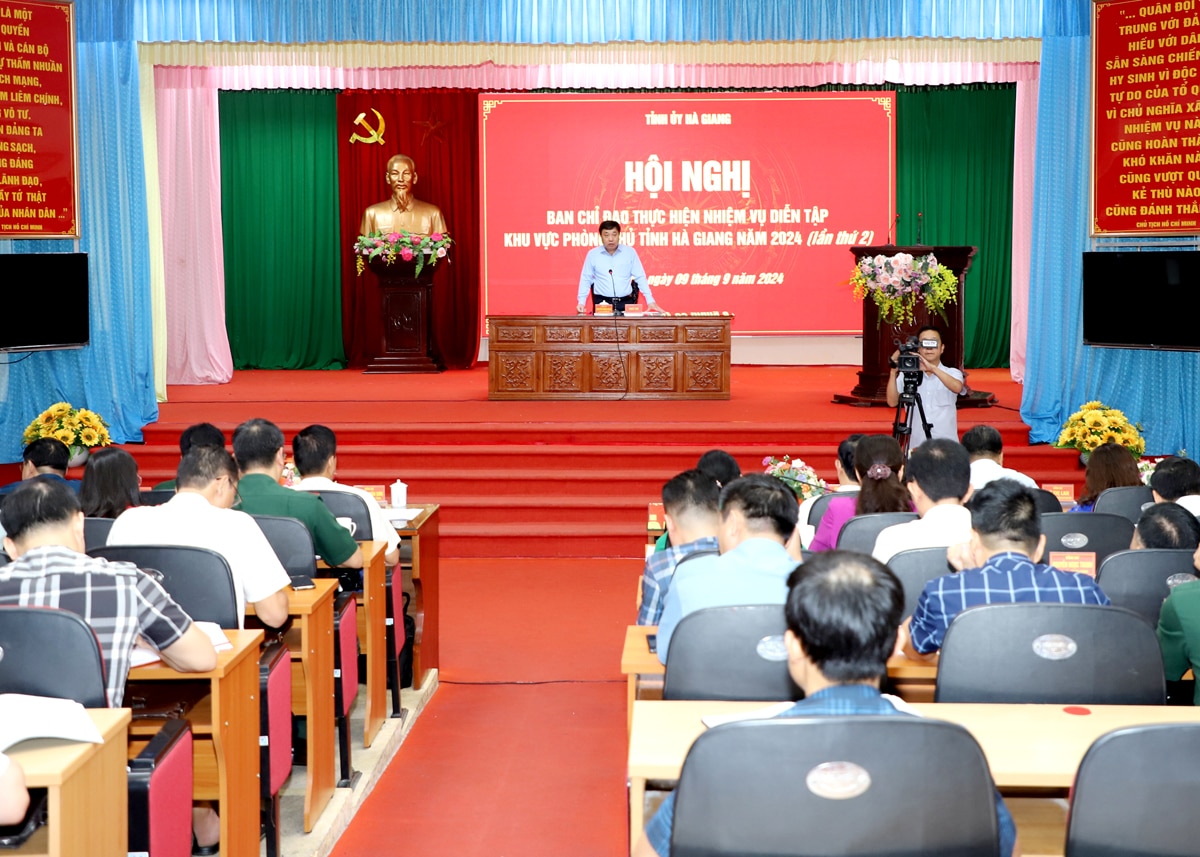 Quang cảnh hội nghị