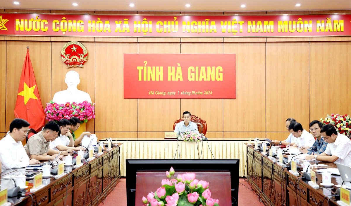 Toàn cảnh hội nghị tại điểm cầu Hà Giang.