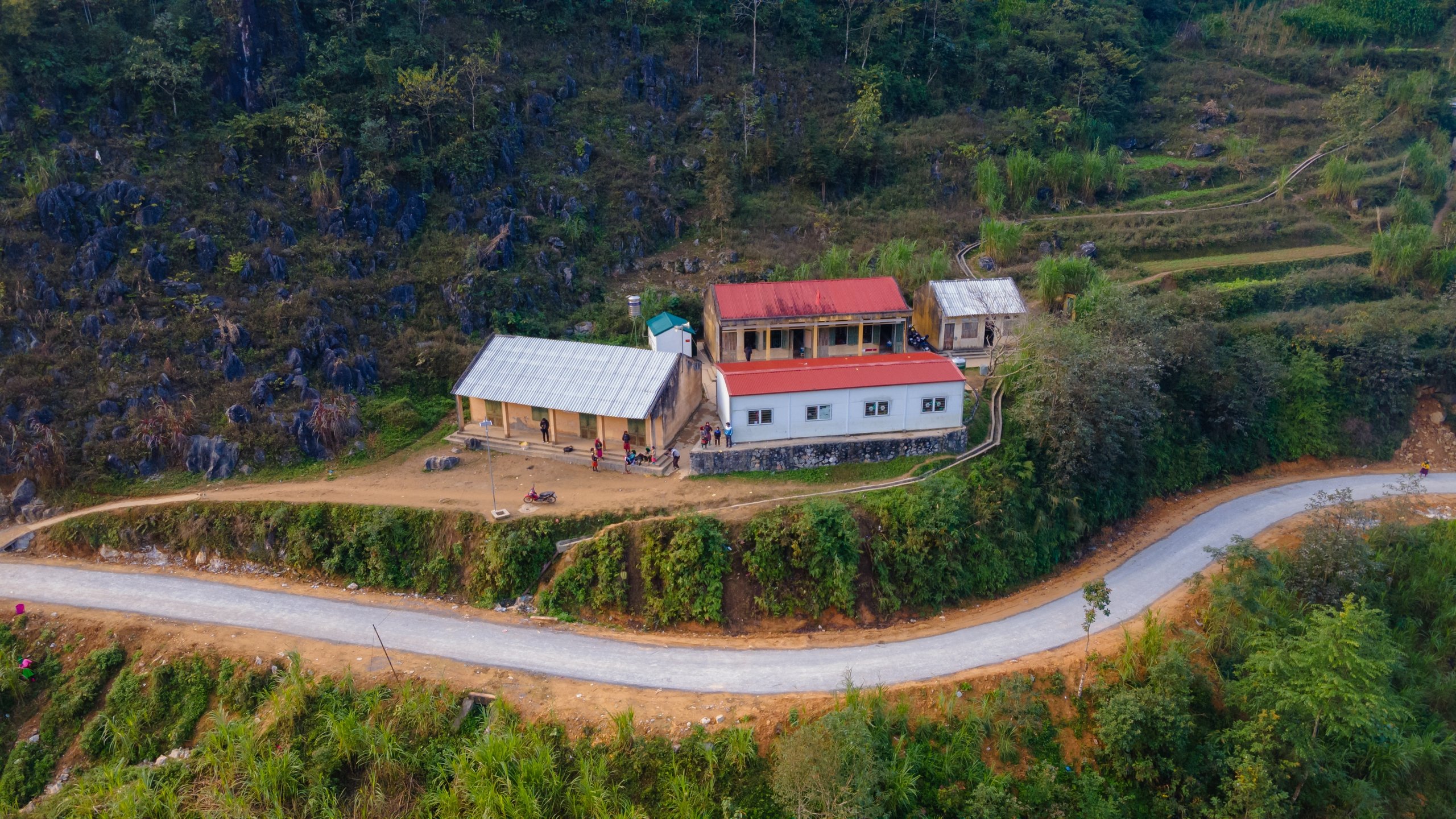 Giáng sinh ấm áp với trẻ em cao nguyên đá Hà Giang- Ảnh 3.