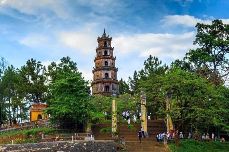 Chùa Thiên Mụ (Huế).