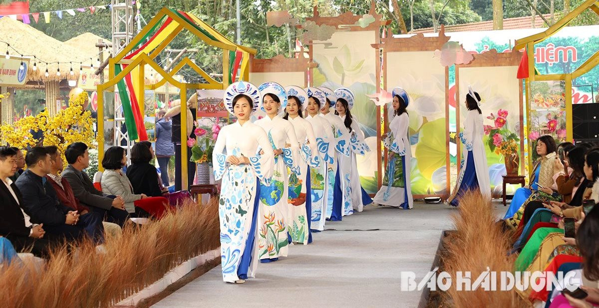 aodai(1).jpg