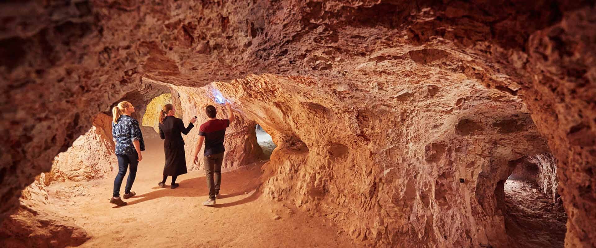 umoona opal mine and museum coober pedy.jpg