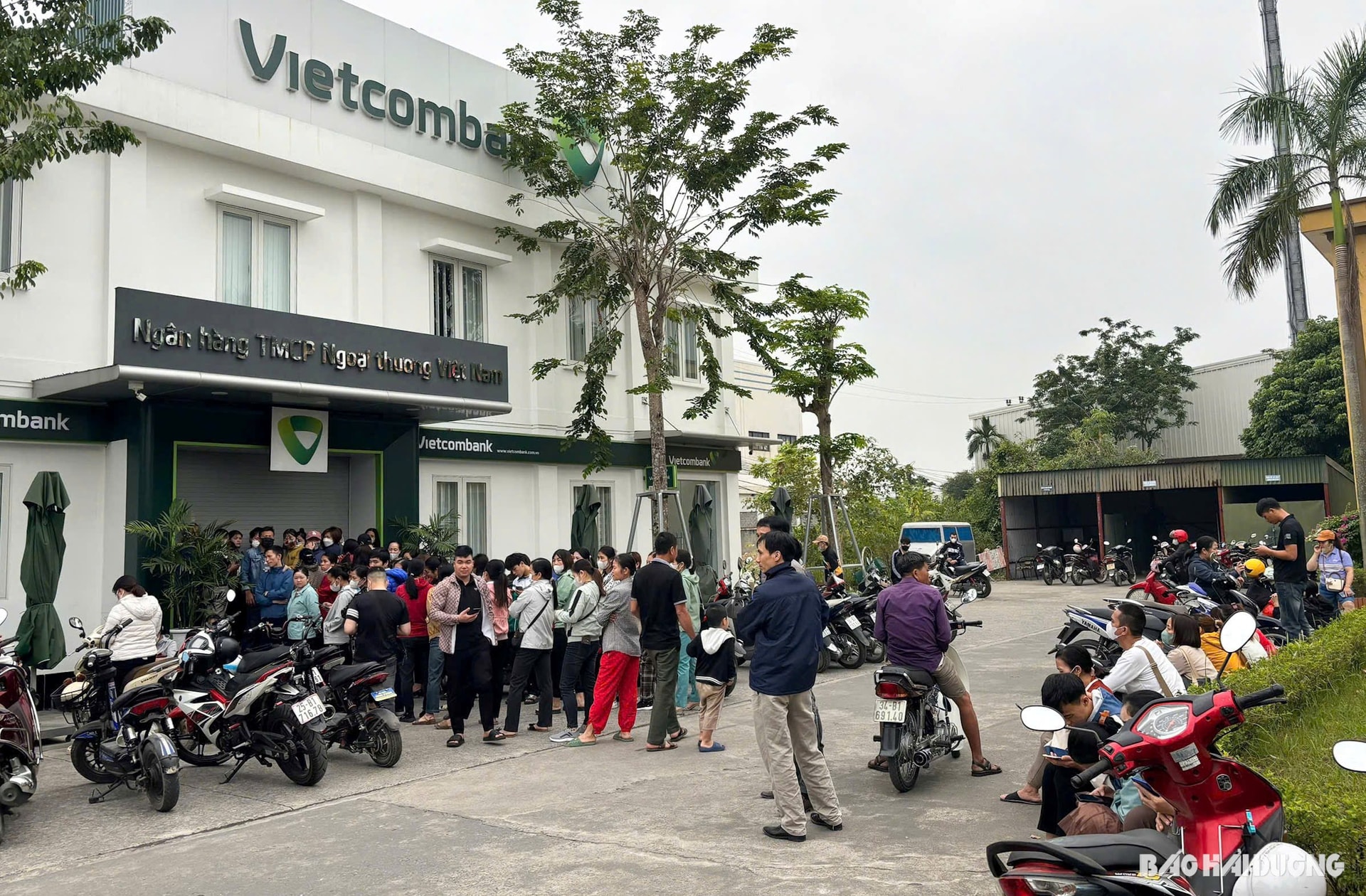 vietcom-cap-nhat-thong-tin-sinh-trac.jpg