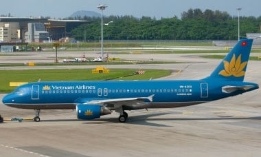 may-bay-vietnam-airlines.jpg