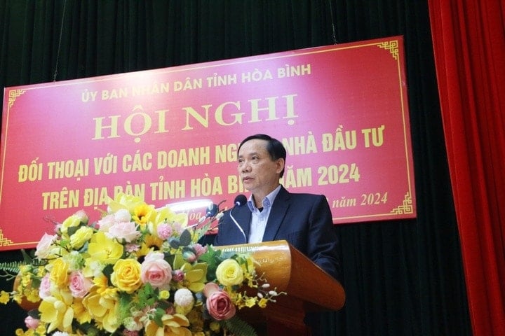 hoa-binh-nghi-huu-1.jpg