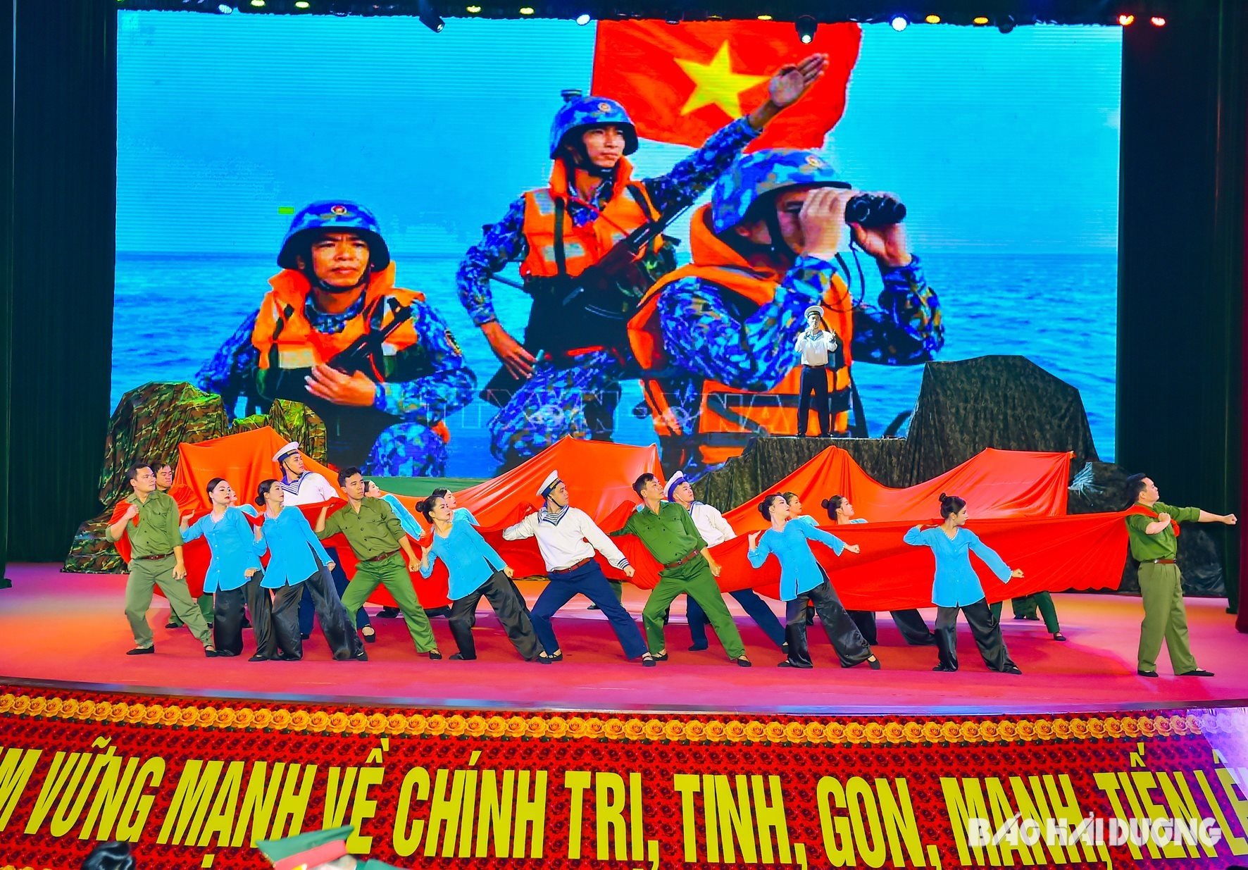 tiet-muc-van-nghe.jpg