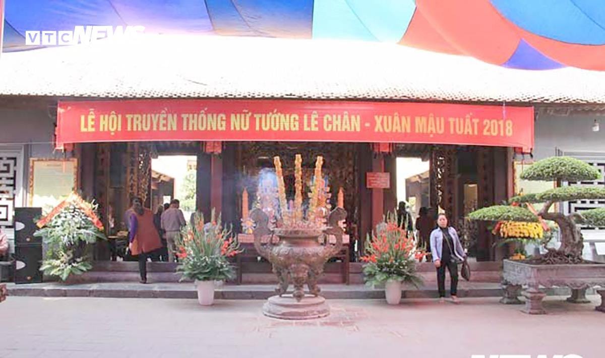 Đền Nghè nơi thờ Nữ tướng Lê Chân, người có công khai hoang, lập ấp nên Trang An Biên xưa, nay là TP Hải Phòng.