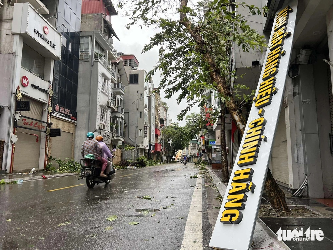 Sau ngày đêm bão số 3 càn quét khủng khiếp: Các tỉnh miền Bắc ngổn ngang chưa từng thấy - Ảnh 16.