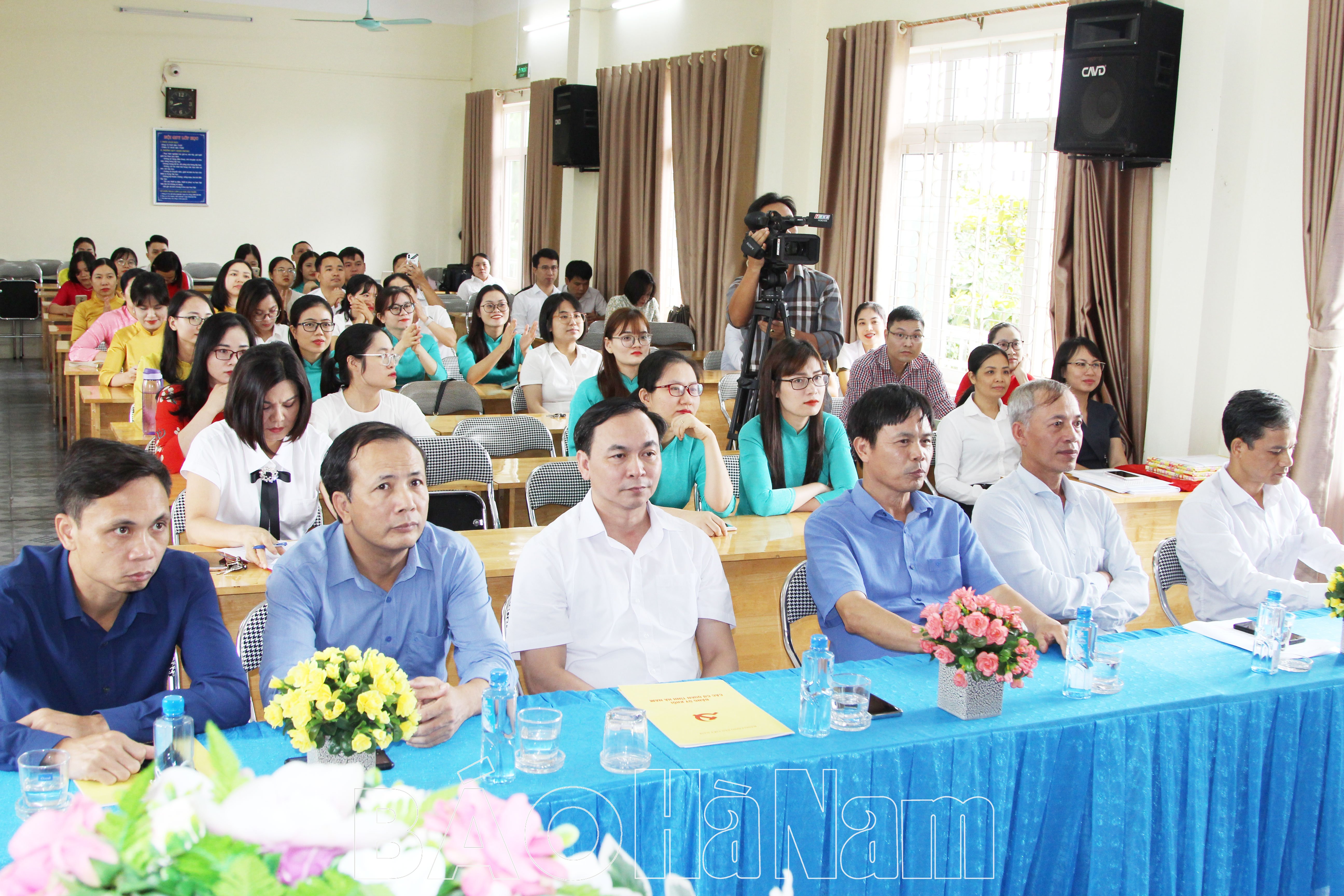 Đảng ủy Khối các cơ quan tỉnh bế giảng lớp bồi dưỡng nhận thức về Đảng khóa IV 