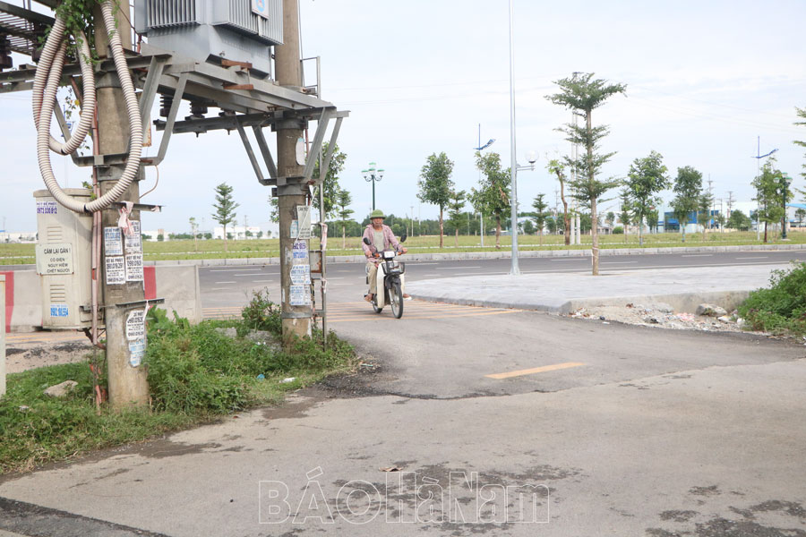 Sớm di chuyển công trình điện tại phường Hoàng Đông